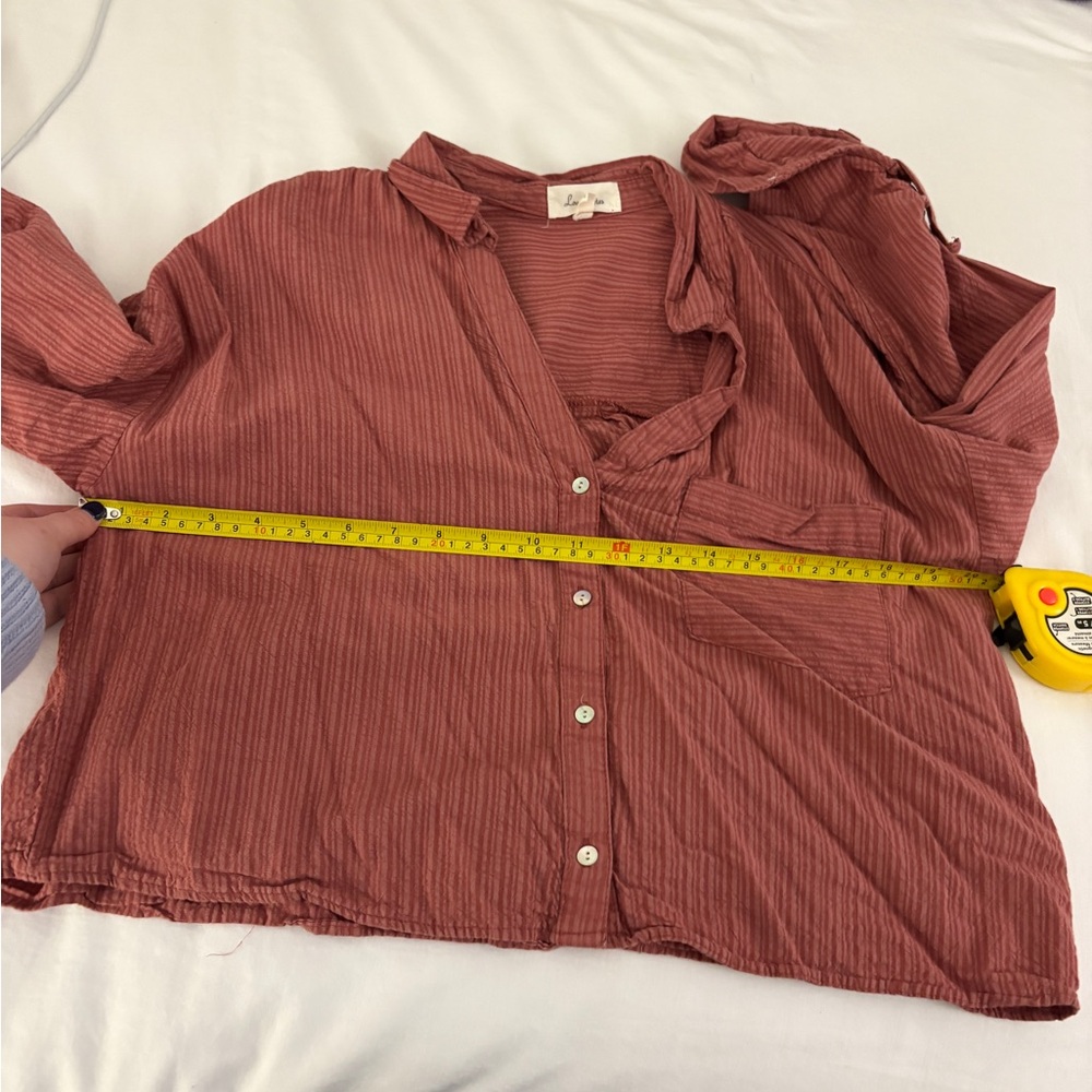 Love Notes Collared Button Down Top - Picture 5 of 9